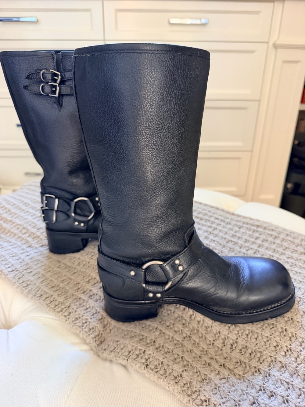 Steve Madden Astor Black Leather Boots - Picture 8 of 13